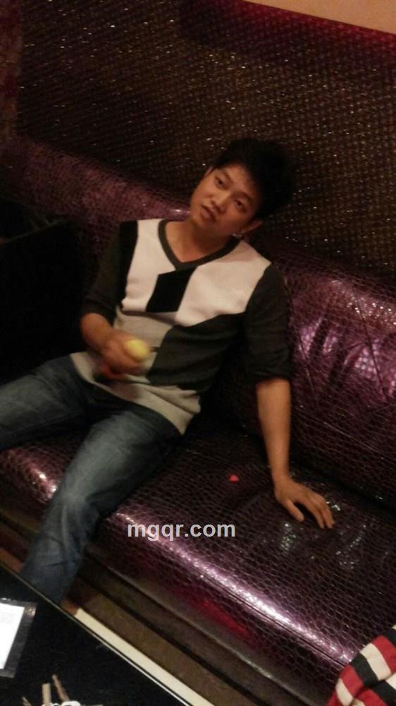 鸭子男人的头像