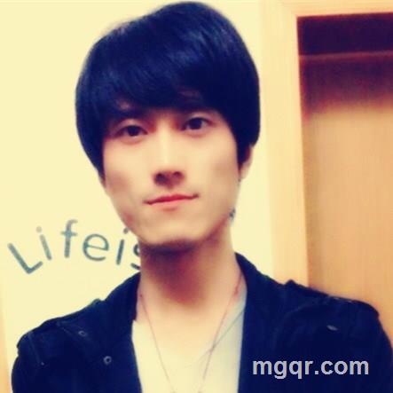 妞丶爷给你笑一个的头像