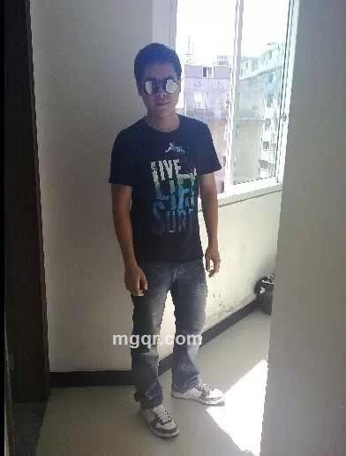 丿浪漫满屋的头像