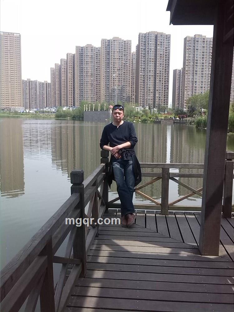 雨后会有彩虹的头像