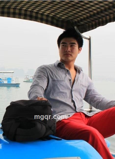 激情燃烧的流星的头像