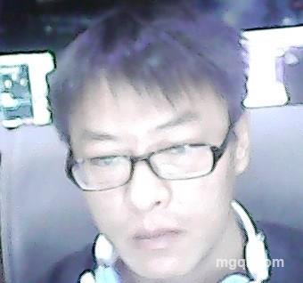 陪着星星看月亮的头像