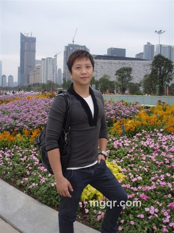  淡漠嫣然的头像