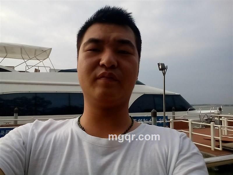 笔名凡心的头像