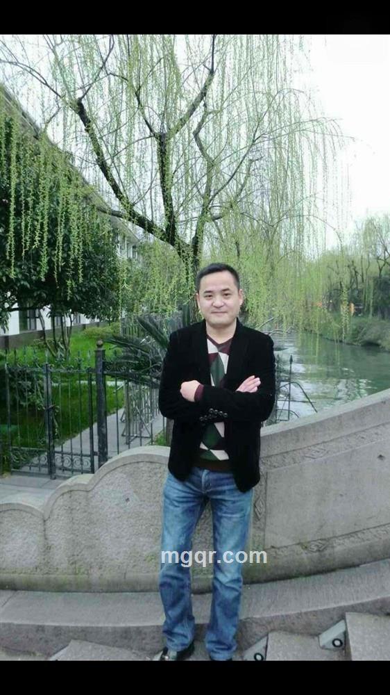 吃肉的狼的头像