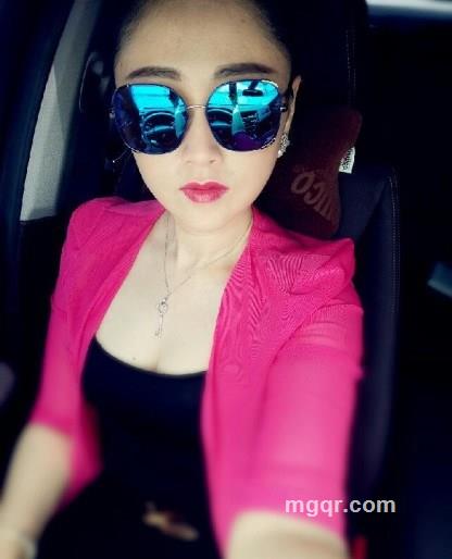 漫天风沙雨飘过的头像