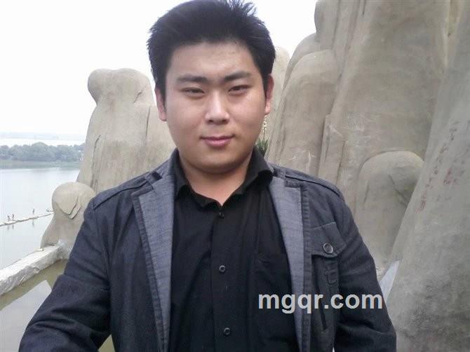 记忆孤坟的头像