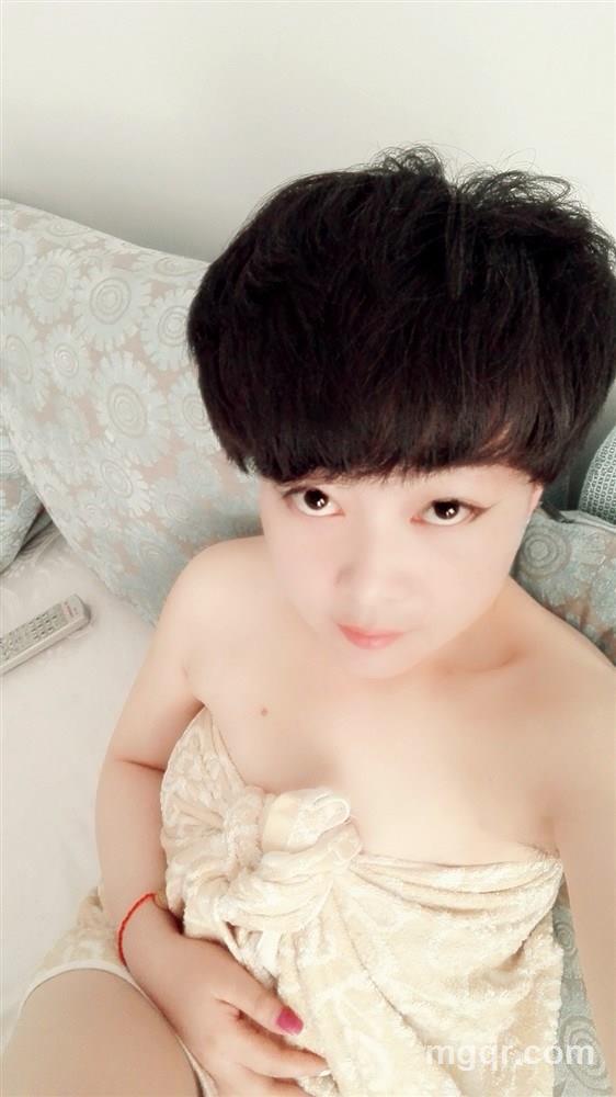 ╰蓝铯の裂痕灬 ．的头像