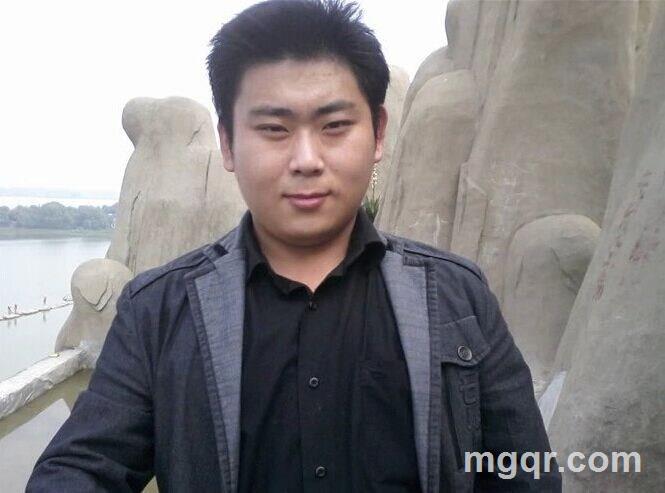 记忆孤坟的头像