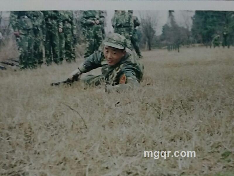 峰回路转的头像