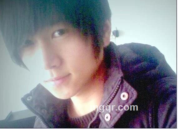 上茶抽烟的头像