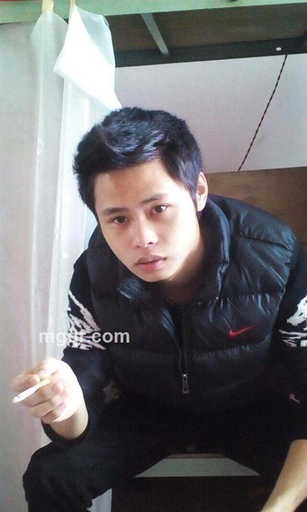 需要爱的时候的头像