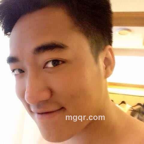 跪下骚货的头像