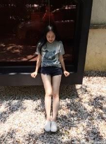 安静的小妮子的头像