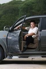 男人不怕哭的头像