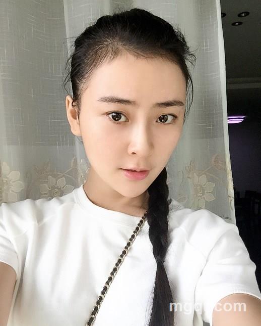 乐乐千千的头像