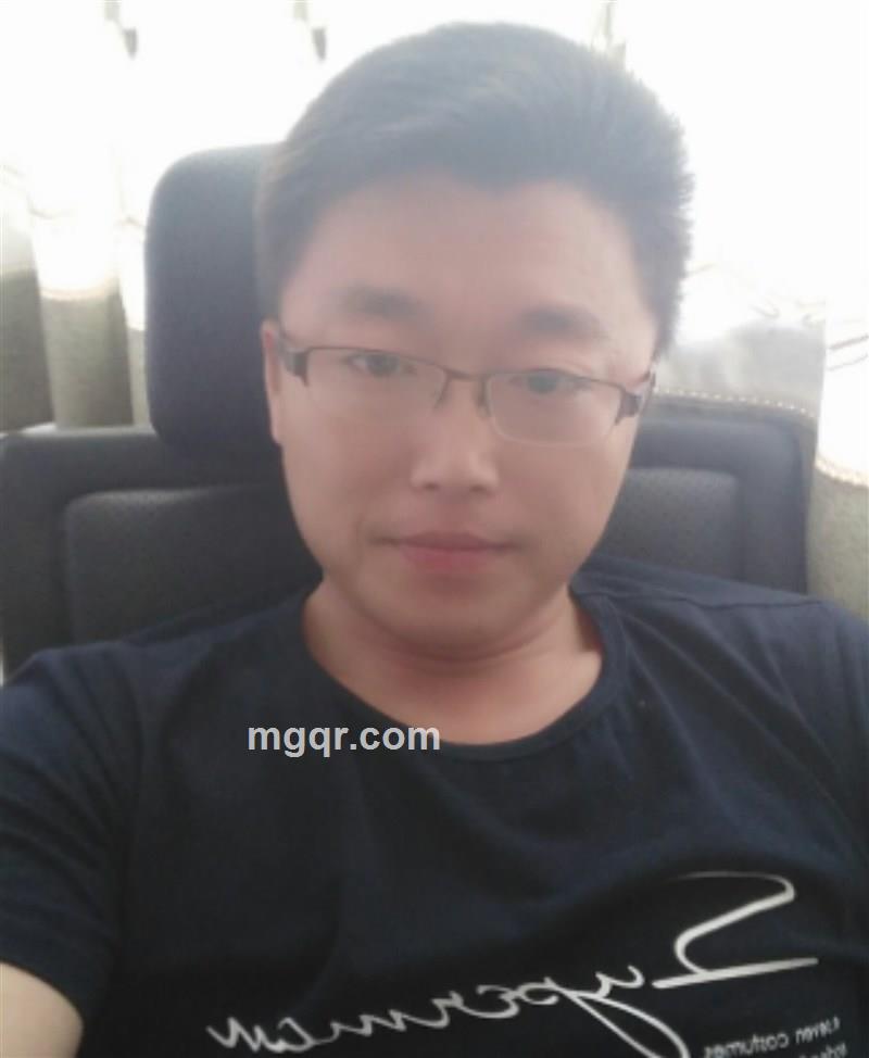 向右看齐的头像