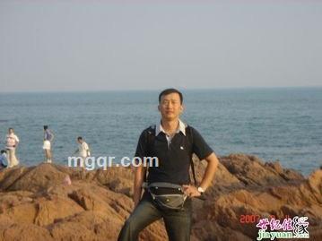 星满天空的头像