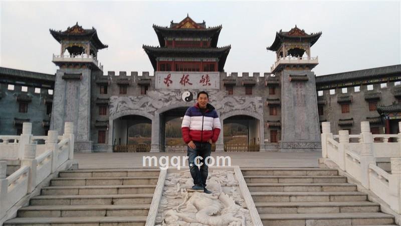 寂寞难耐的对光的头像