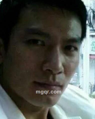 坐墙等红杏的头像