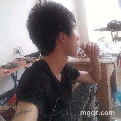 贫僧法号乱来、的头像