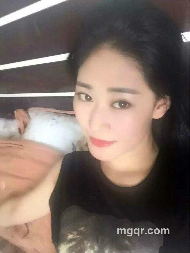 伊静甜甜的头像