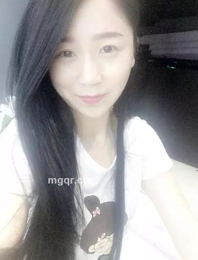 飘过的香水味的头像