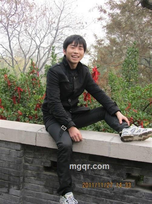 而他个人的头像