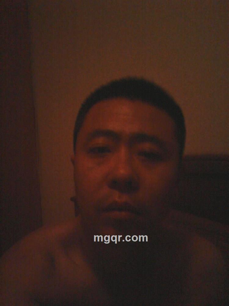 寂寞空虚，来陪我好吗的头像