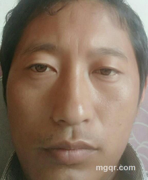 平旦一身的头像