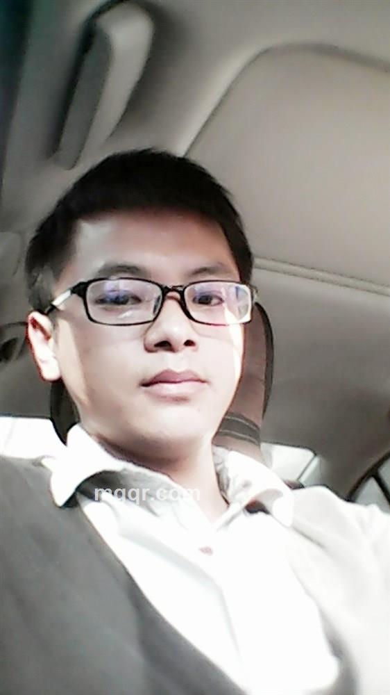 锐侯先生的头像