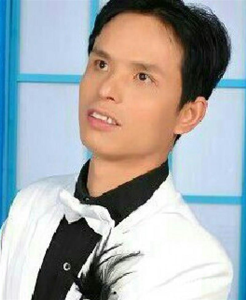 丰神俊朗的头像