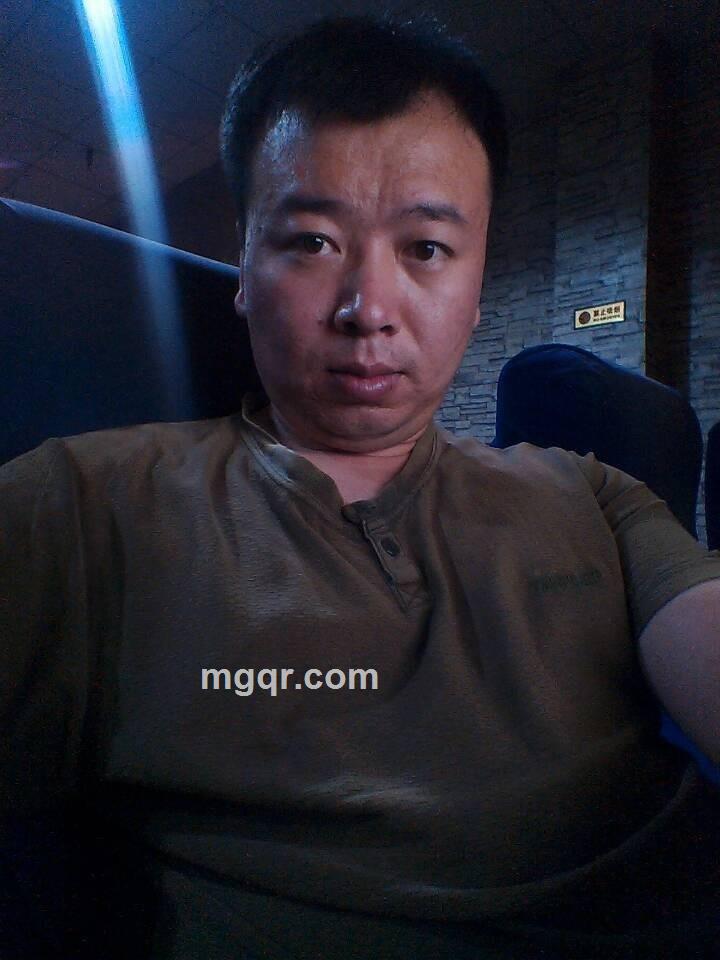 痴狂于此的头像