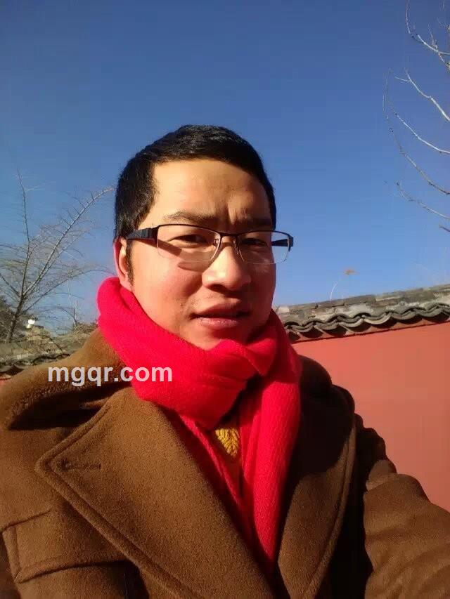 月让她的头像