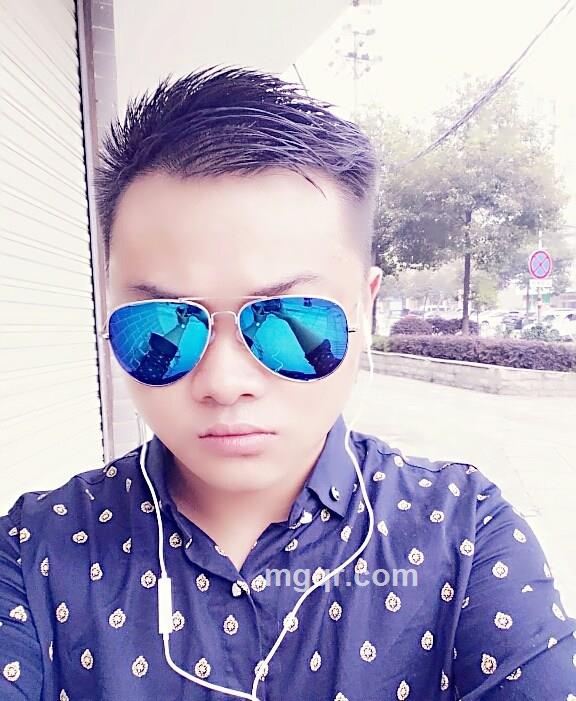 夜曲，爱曲的头像