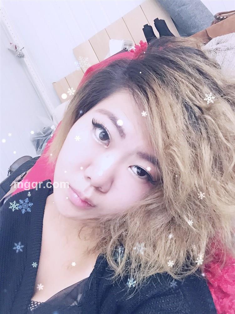 嗜血的玫瑰，妖娆绽放的头像