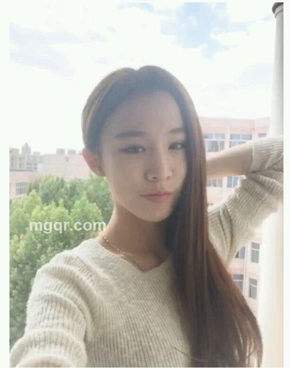 两个西柚的头像