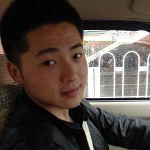 割月抛. T的头像