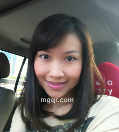 转身微笑的头像