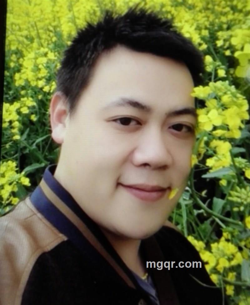 蛇君的头像