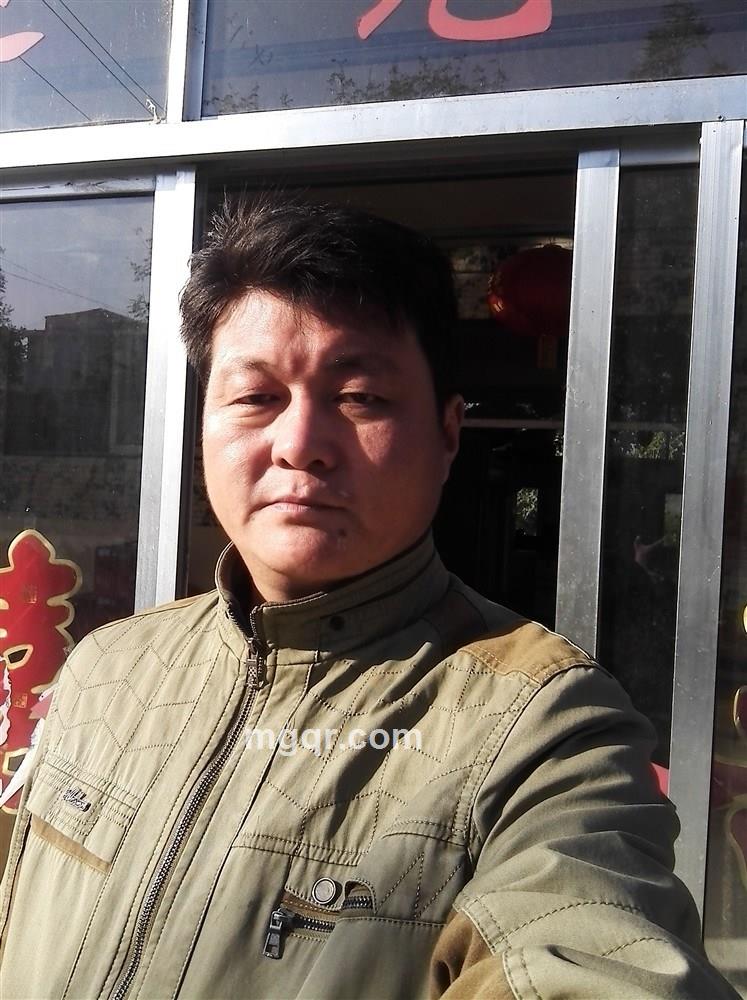 故乡的云的头像