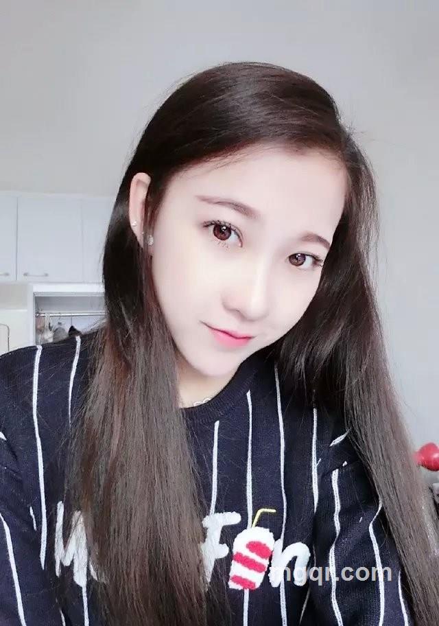 爱旅行的静静的头像