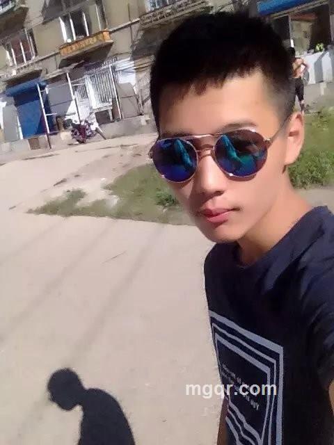 东北小伙丶的头像
