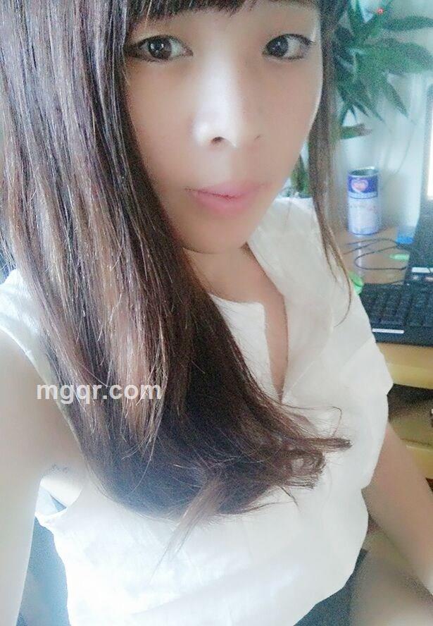 这世间从不欣赏眼泪的头像