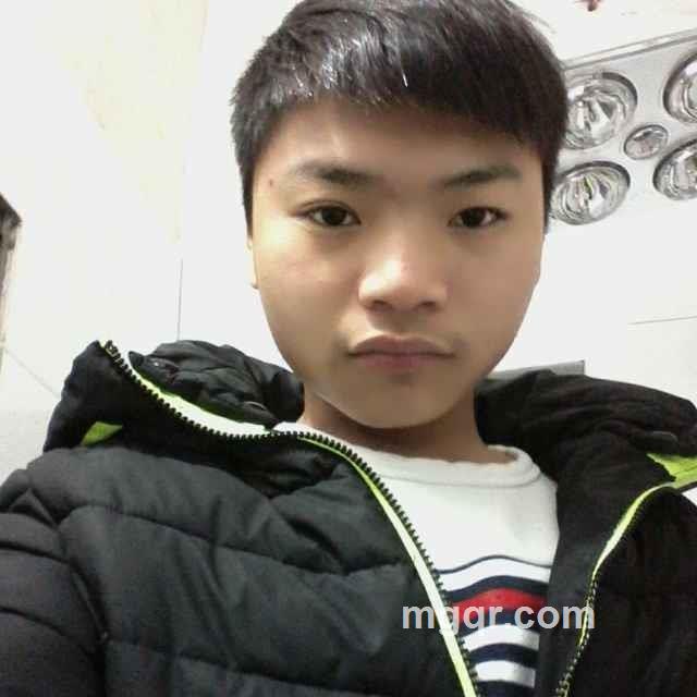 ヅ泠滟侽榊的头像