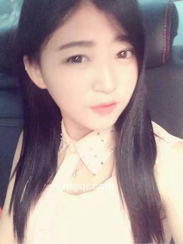 阳光下的泡沫。的头像