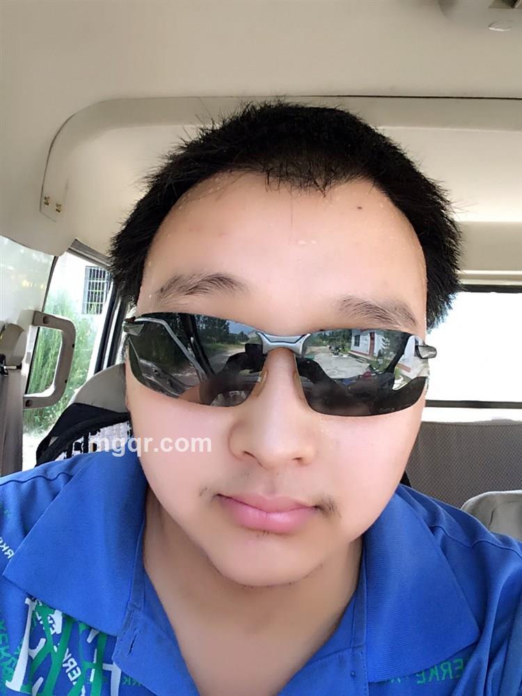 寂寞的天子的头像