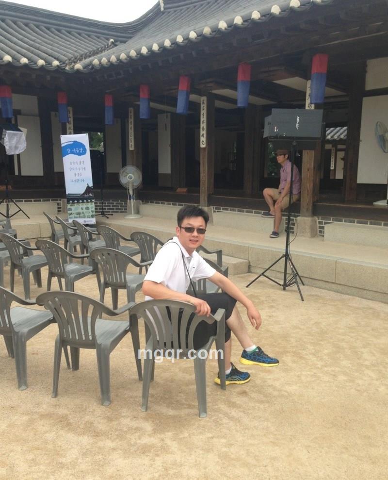 快乐的小城的头像