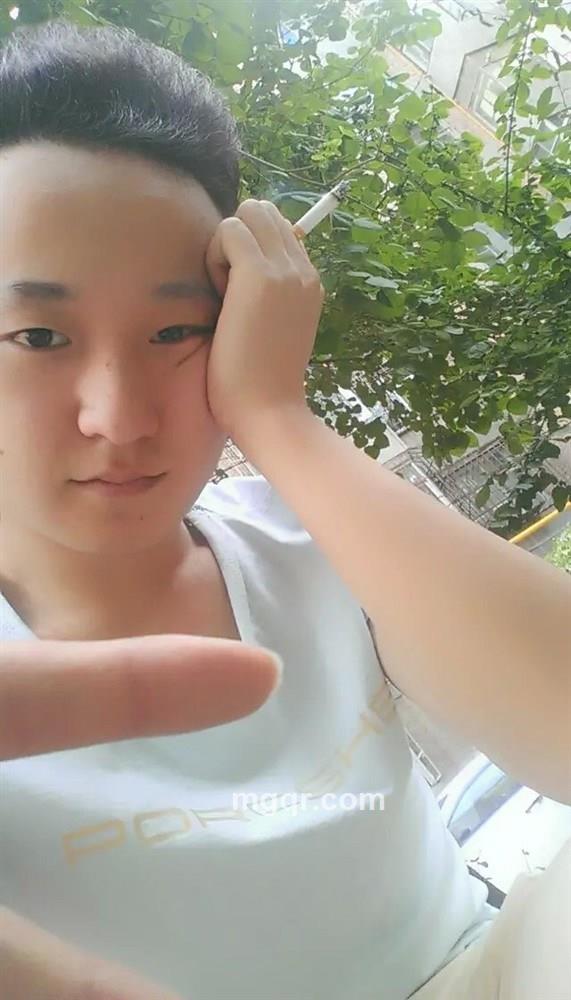 一个没有你的邺的头像