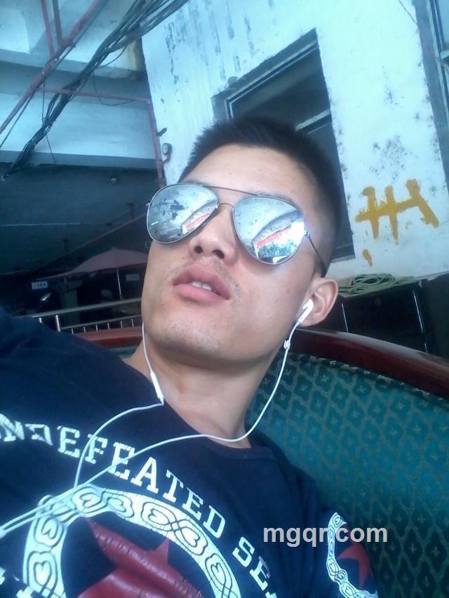 久久寂寞空虚的头像